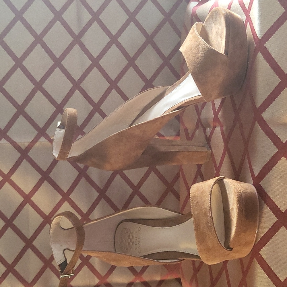 Vince Camuto Sandal